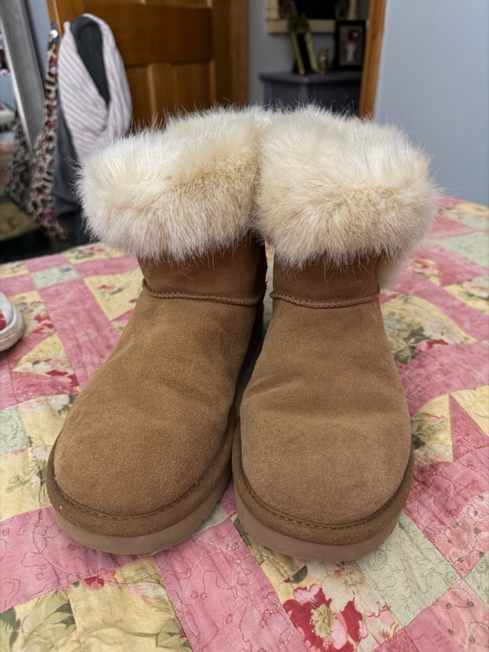 Women’s Fuzzy Ugg Boots